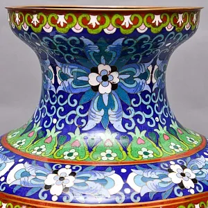 Редкость! Большая Ваза «Древовидные Пионы и Птица», техника «Клуазоне» Н -39 см., Китай 50 -е годы ХХ века.