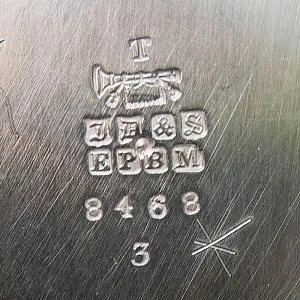 Классический Металлический Кофейник - Кувшин на 0,8 литра. Silverplate, SHEFFIELD Англия 50-е годы ХХ века.