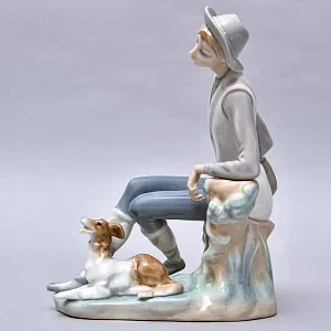 Коллекционная Фарфоровая статуэтка «Мальчик с собакой. Юный пастух», Lladro Испания.