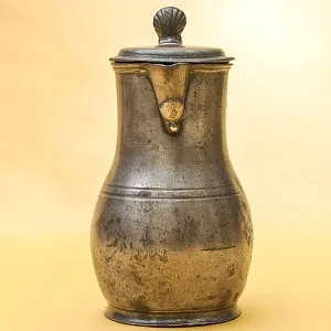 Антикварный Классический Оловянный Кувшин - Кофейник на 1,2 литра. Бельгия,  ХIХ век.