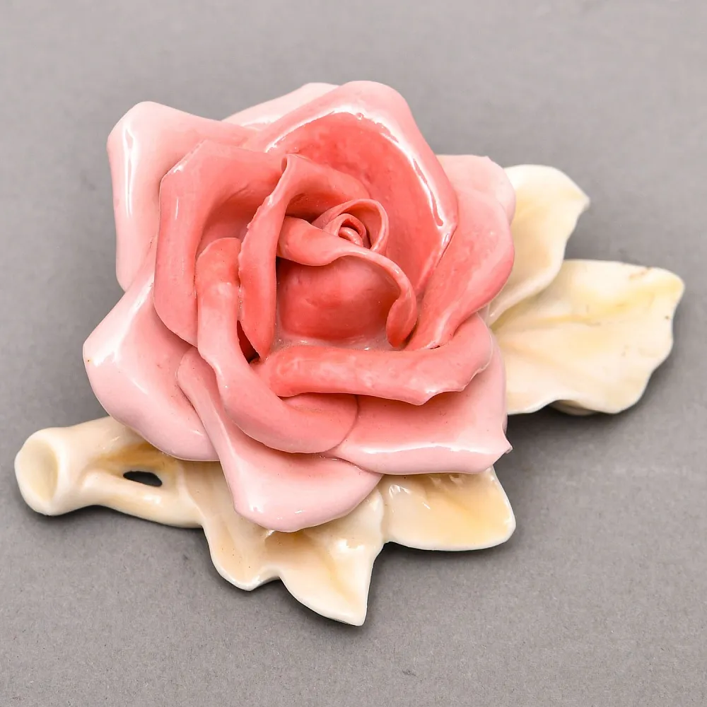 Коллекционная Фарфоровая статуэтка «Цветок розы», Karl Ens Германия, первая половина ХХ века. 