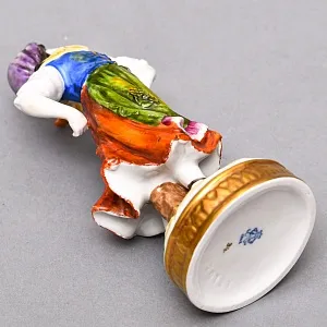 Коллекционная Фарфоровая Статуэтка «Девочка - танцовщица в оранжевом шарфике», VOLKSTEDT Германия -50 гг.