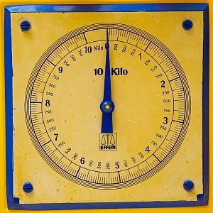 Винтажные Бытовые Кухонные Механические весы на 10 кг., EFFEM Швеция - 1980 год.