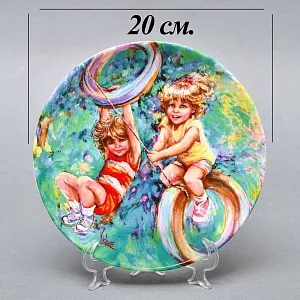 Коллекционная Фарфоровая тарелка «Детство. Мальчики на качелях», Wedgwood Англия - 1985 год. 