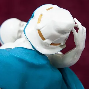 Большая Антикварная Фарфоровая Статуэтка «СЕЛЬСКИЙ ТАНЕЦ», HERTWIG Германия -1914 год.