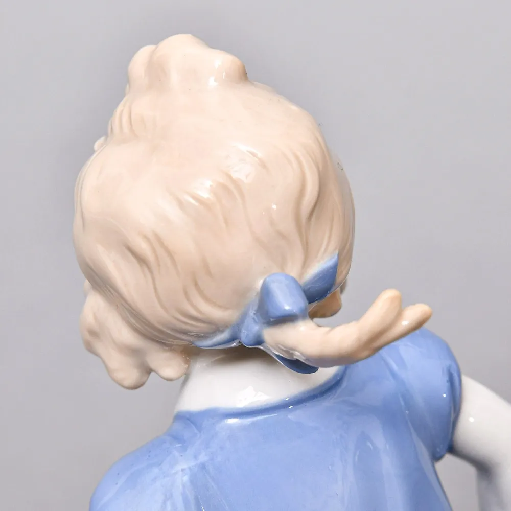 Парные Фарфоровые статуэтки «Дети. Мальчик и Девочка», Wagner & Apel Lippelsdorf Германия, 1949 - 1951 годы. 