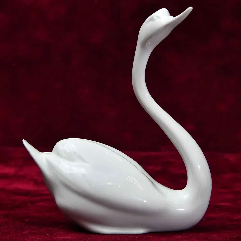 Коллекционная Фарфоровая статуэтка «Белый Лебедь», HEREND, Венгрия, 80-е годы ХХ века.