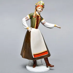 Коллекционная Фарфоровая статуэтка «Наташа. Русский танец», GOEBEL Германия - 1986 год. 