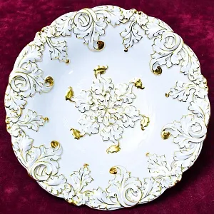 Сервировочное Фарфоровое Блюдо - Тарелка «ЗОЛОТЫЕ ЛИСТЬЯ», MEISSEN Германия -1968 год.