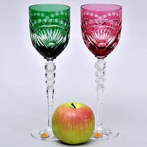 Два Бокала для Вина «Тет-а-Тет» из Цветного Хрусталя,  PEILL und PITZLER Германия, 70 -е годы ХХ века.