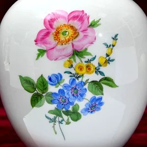 Коллекционная Фарфоровая Ваза,  MEISSEN / МЕЙСЕН, Германия - 1970 год.