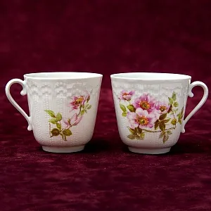 Чайно-кофейный Фарфоровый набор «Тет-а-Тет» из серии «Шиповник», Limoges Франция -1979 год.