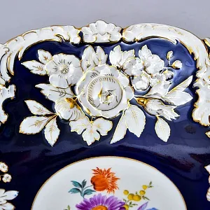 Редкость! Большое Коллекционное Блюдо «Золотые Розы», Фарфор MEISSEN Германия -  1978 год.