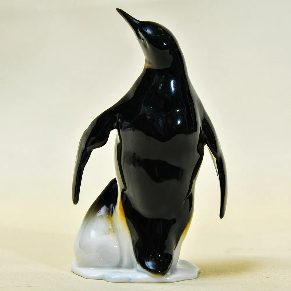 Коллекционная фарфоровая статуэтка «Пингвин с пингвиненком», Hutschenreuther Германия, 70 -е годы ХХ века.