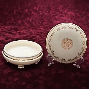 Редкость! Агитационная Подарочная Наградная Шкатулка «Первый разряд» Фаянс ЗиК Конаково, СССР -1958 год.