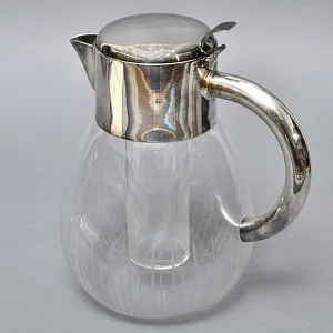 Винтажный Стеклянный Графин - Кувшин на 3.3 литра с Колбой для льда, Silverplated Германия.