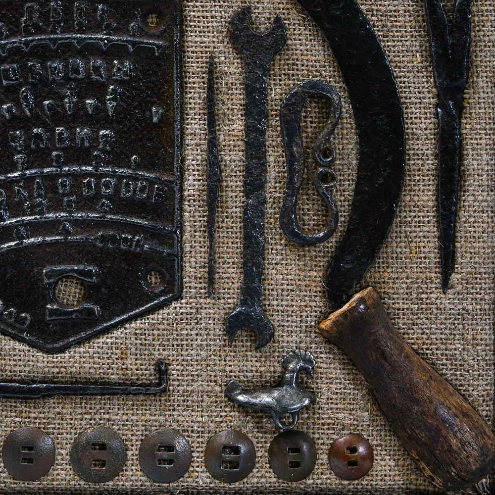 Настенное Коллекционное Панно - Картина «Старинные Инструменты - Серп», Россия XIX век.