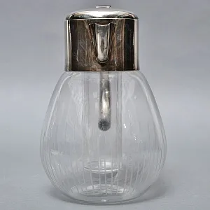 Винтажный Стеклянный Графин - Кувшин на 3.3 литра с Колбой для льда, Silverplated Германия.