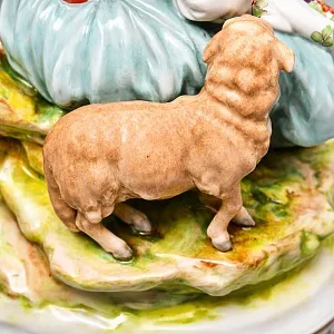 Антикварная Фарфоровая статуэтка «Влюбленные», VOLKSTEDTER Германия, конец ХIX - начало ХХ века.