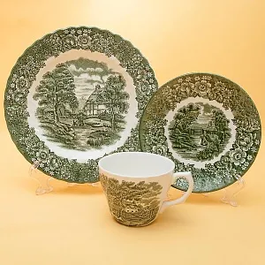 Чайная пара+Тарелка (Тройка) «Memory Lane (Green)» Фарфор BRITISH ANCHOR, Англия - 60 гг.