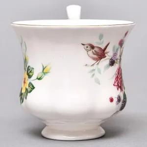 Коллекционная Фарфоровая Кофейная пара «Букет с ежевикой», ROYAL ALBERT Англия.