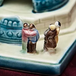 Миниатюрная Фаянсовая Композиции - Статуэтка «Царь-Колокол» СССР ЗиК Конаково -60 гг. 