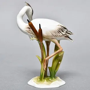 Коллекционная Фарфоровая статуэтка «Птица. Цапля в камышах», Kaiser Германия, 1979 - 1990 годы.