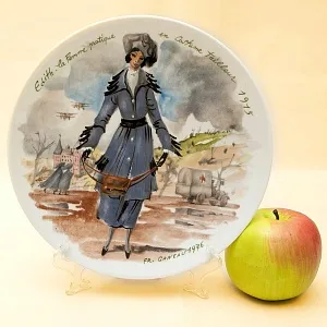 Коллекционная Тарелка «Женщина и 1915 год » Фарфор, Лимож, Limoges, Франция -1976 год.