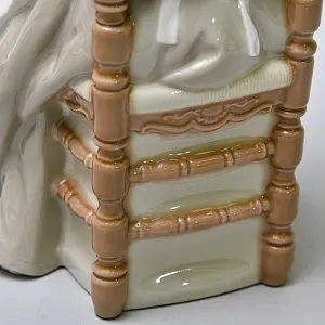 Редкость!!! Коллекционная Фарфоровая Статуэтка «ВЫШИВАЛЬЩИЦА», Lladro Испания -1974 год.