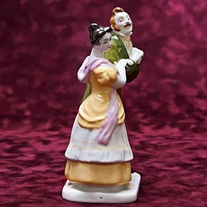 Авторская Фарфоровая статуэтка «Гоголевские персонажи. Маниловы», ЛФЗ СССР, 50-60 гг. 