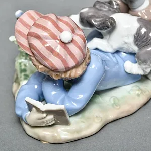 Коллекционная Фарфоровая статуэтка «Мальчик с собакой и птицей», Lladro Испания. 