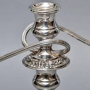 Старинный Канделябр - Подсвечник на Три Свечи, Silverplated SHEFFIELD Англия, начало ХХ века.