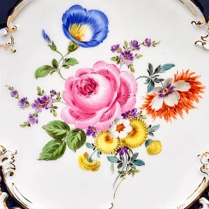 Коллекционное Фарфоровое Блюдо - Тарелка «Букет с розой и колокольчиком» Кобальт, MEISSEN Германия. 