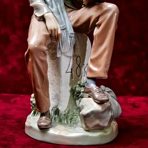 Редкость!!! Коллекционная Фарфоровая Статуэтка «Бродячий музыкант. Скрипач», Lladro Испания - 1974 год.