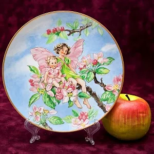 Коллекционная Тарелка - Блюдо «Яблочная Фея» Фарфор, Villeroy&Boch Германия -80 гг.