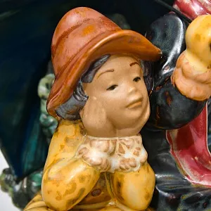 Коллекционная Фарфоровая статуэтка «Трое под зонтом». Грес Lladro Испания, 1978 - 1988 годы.