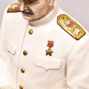 Коллекционная Авторская Статуэтка «Генералиссимус СССР - Сталин И.В.», фарфор, Россия. 