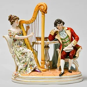 Антикварная Статуэтка «Арфистка и Кавалер - Репетиция», фарфор Scheibe - Alsbach, Германия.