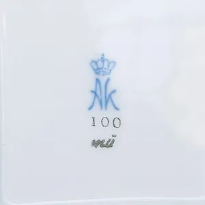 Большое Сервировочное Блюдо «Роза» Фарфор KAISER Германия -1967 - 1970 годы.