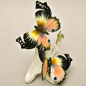 Коллекционная Фарфоровая статуэтка «Две бабочки», Karl Ens Германия, 50-е годы ХХ века.