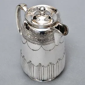 Металлический Кофейник - Чайник на 1,7 литра. Silverplate, SHEFFIELD Англия.