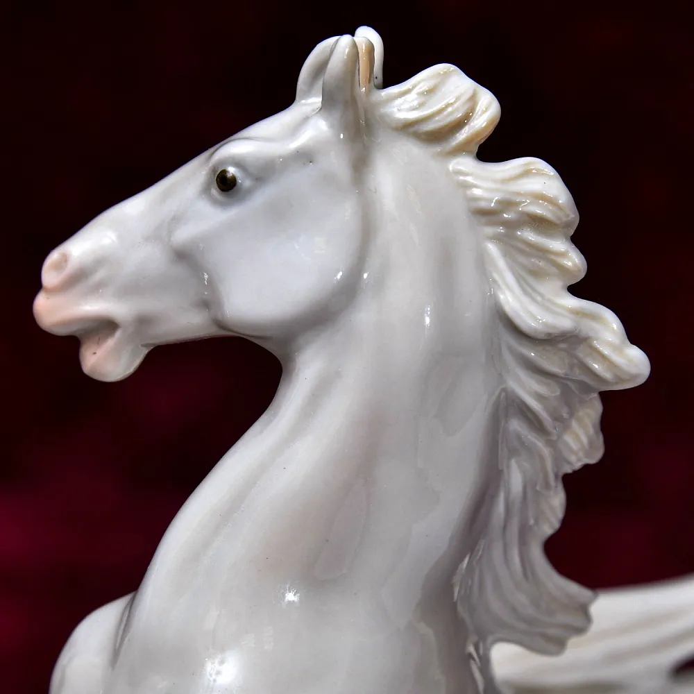 Коллекционная Фарфоровая Статуэтка «БЕГУЩИЕ ЛОШАДИ», Карл Энс / Karl Ens, Германия 60 гг.