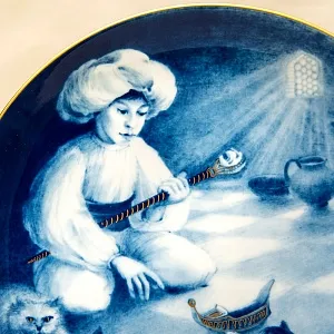 Коллекционная Тарелка - Блюдо «МАЛЕНЬКИЙ МУК» Фарфор, MEISSEN / МЕЙСЕН Германия -1986 год.