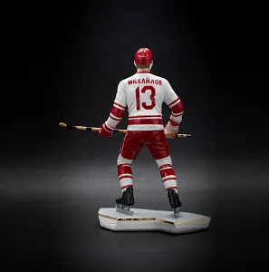 Большая Коллекционная Авторская Статуэтка «Хоккеист СССР – Борис Михайлов №13», фарфор, Россия. 