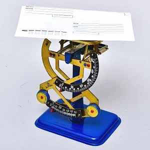 Винтажные Почтовые Механические Весы Повышенной точности Германия 50 годы ХХ века..