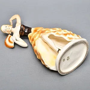 Антикварная Фарфоровая Статуэтка «Танцовщица с веером» SITZENDORF, Германия начало ХХ века.