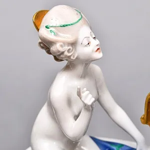 Антикварная Фарфоровая статуэтка «Обнаженная девушка и попугай», ROSENTHAL Германия - 1924 год.