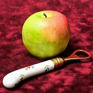 Открывалка для бутылок с фарфоровой ручкой «BLUMEN», MEISSEN / МЕЙСЕН Германия, 50-е гг.