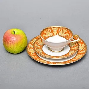 Коллекционная Фарфоровая Чайная тройка «Золотые грифоны», Kaiser Германия, 1979 - 1990 годы. 