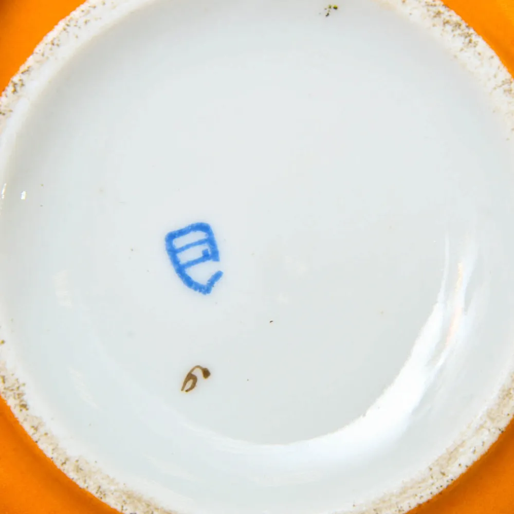 Классическая Фарфоровая Шкатулка - Бонбоньерка «Две Грации», Vienna Style Германия, середина ХХ века.